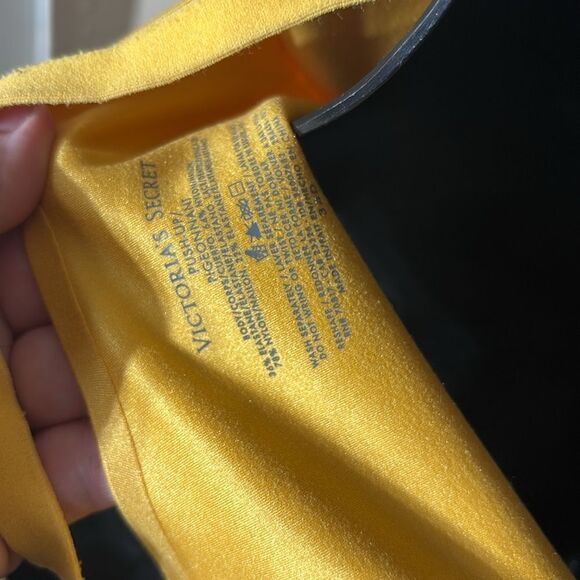 Victoria’s Secret 34D push up front clasp cross back lace yellow shimmer bra - Picture 4 of 5